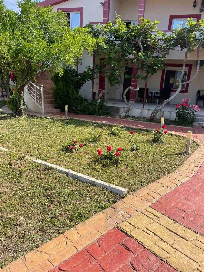 Villa Nilic بار المظهر الخارجي الصورة